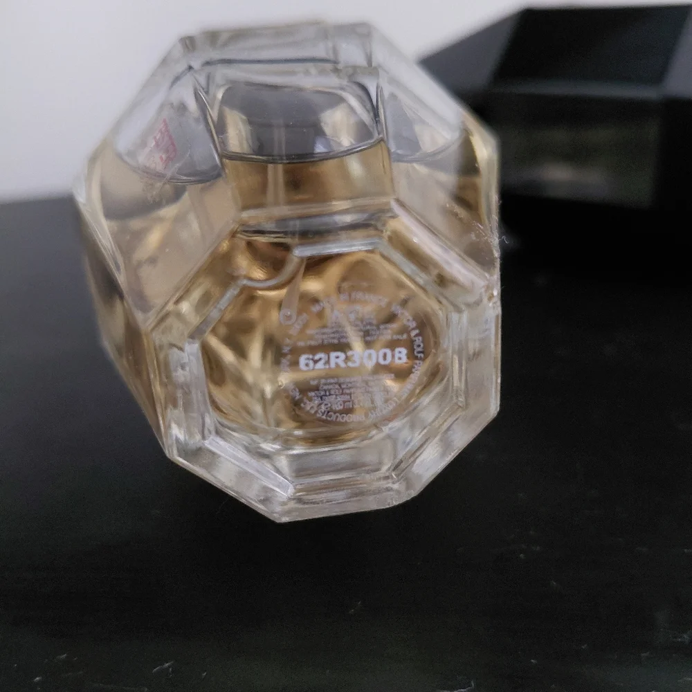 Viktor & Rolf Perfume 3.4oz Set - Picture 5 of 7